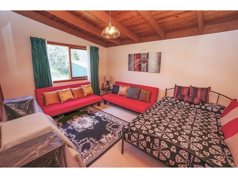 37 Panorama Crescent, Wentworth Falls NSW 2782