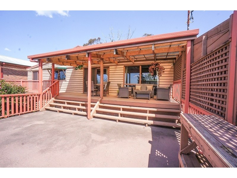 37 Panorama Crescent, Wentworth Falls NSW 2782