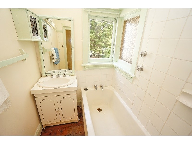 40 Kalinda Road, Bullaburra NSW 2784