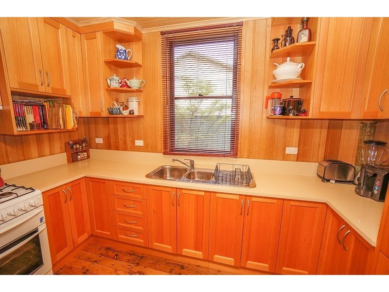 9 Thompson Street, Lawson NSW 2783