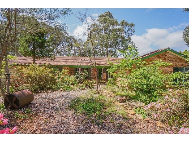 158 Valley Road, Hazelbrook NSW 2779