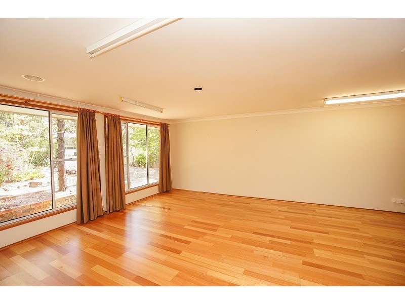 158 Valley Road, Hazelbrook NSW 2779