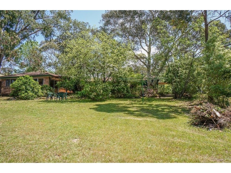 158 Valley Road, Hazelbrook NSW 2779