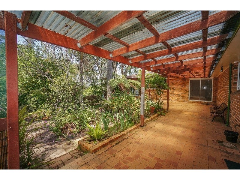 158 Valley Road, Hazelbrook NSW 2779
