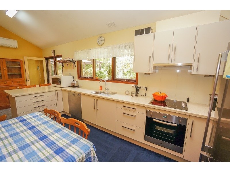 19 Albert Road, Bullaburra NSW 2784