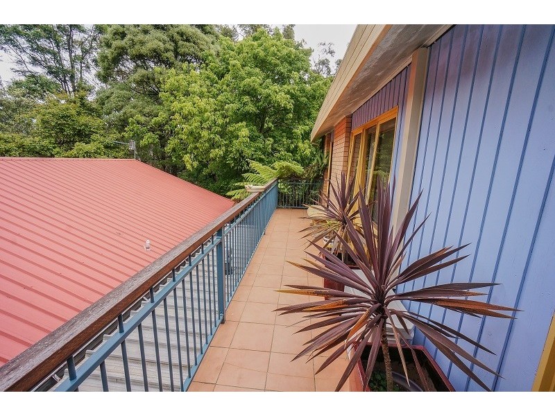 19 Albert Road, Bullaburra NSW 2784