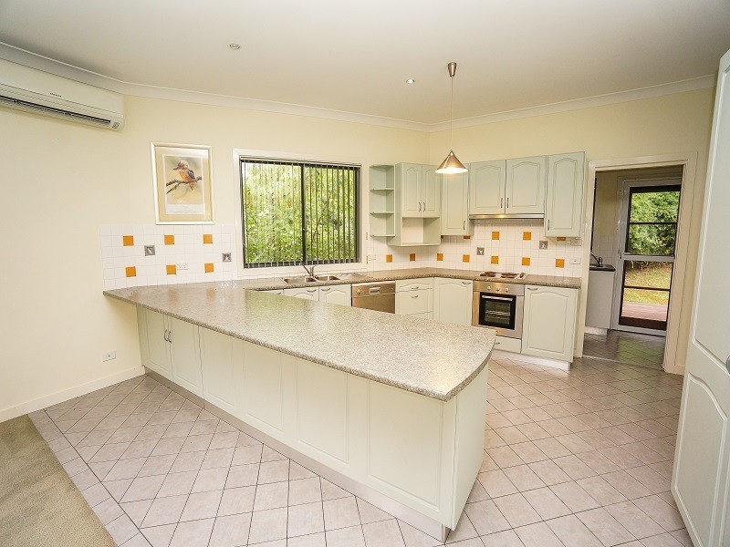 6 Ferguson Avenue, Hazelbrook NSW 2779