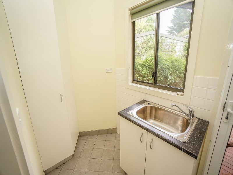 6 Ferguson Avenue, Hazelbrook NSW 2779