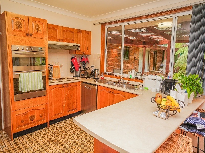 158 Valley Road, Hazelbrook NSW 2779