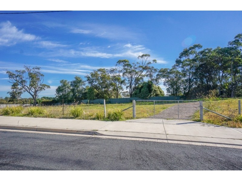 38 Great Western Highway, Wentworth Falls NSW 2782
