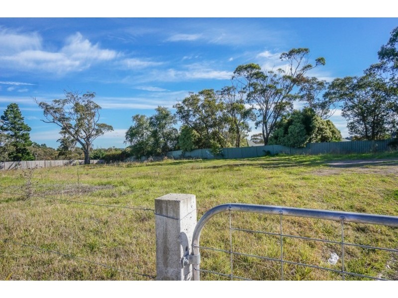 38 Great Western Highway, Wentworth Falls NSW 2782