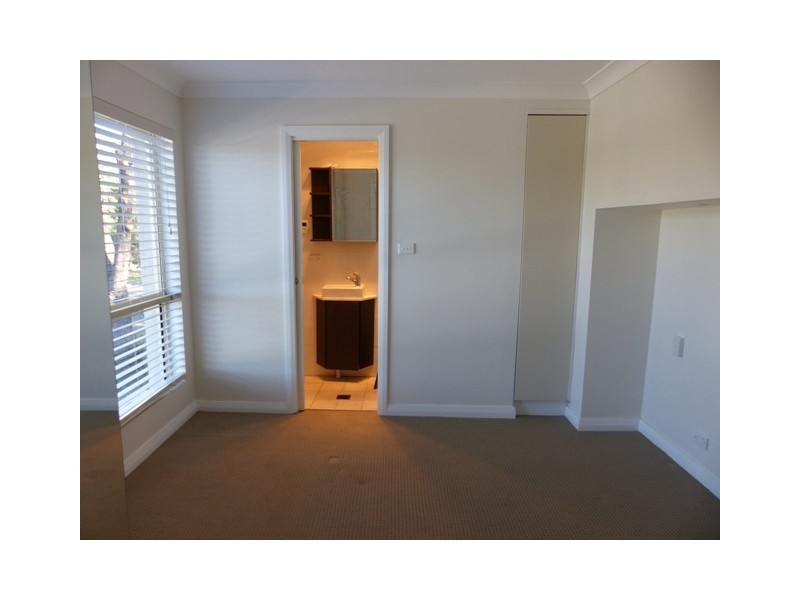 9 Derain Crescent, Hazelbrook NSW 2779