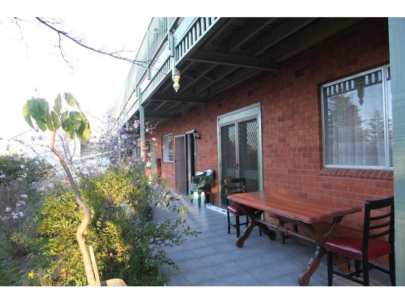 10 Angel Street, Wentworth Falls NSW 2782