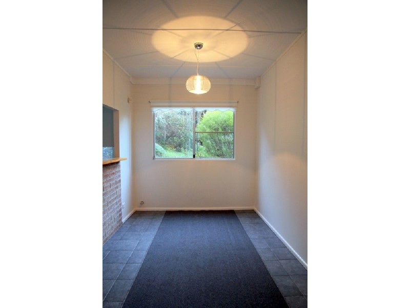 10 Angel Street, Wentworth Falls NSW 2782