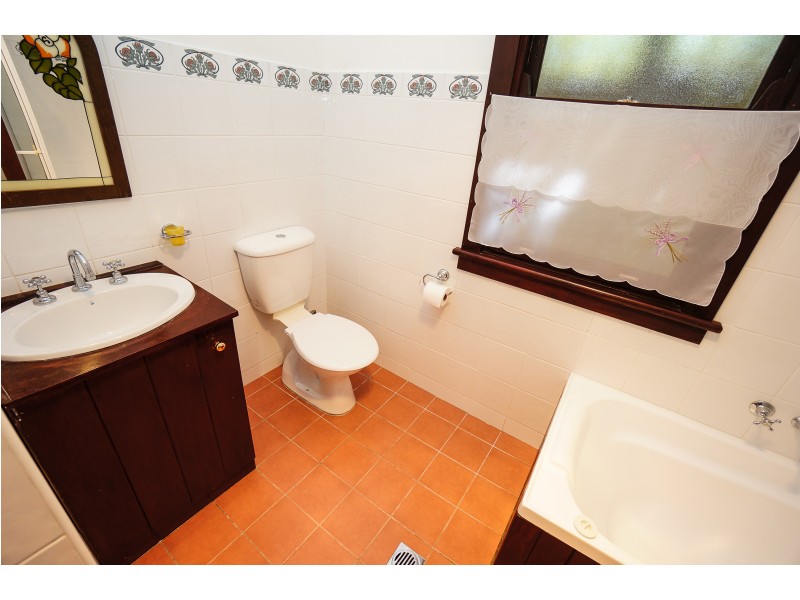 4 Kurrawan Road, Katoomba NSW 2780