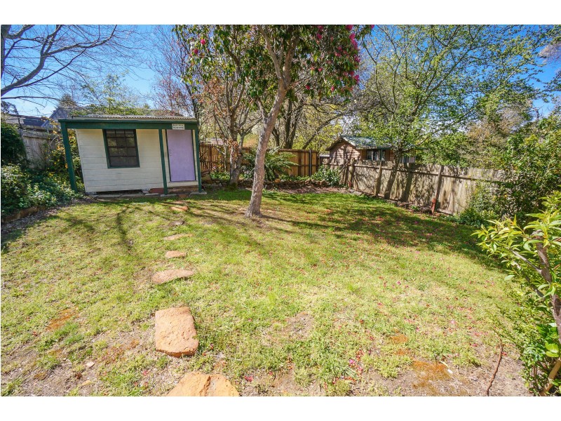 4 Kurrawan Road, Katoomba NSW 2780