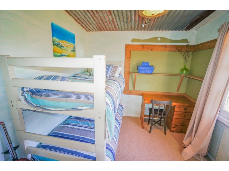 1785 Jenolan Caves Road, Hampton NSW 2790