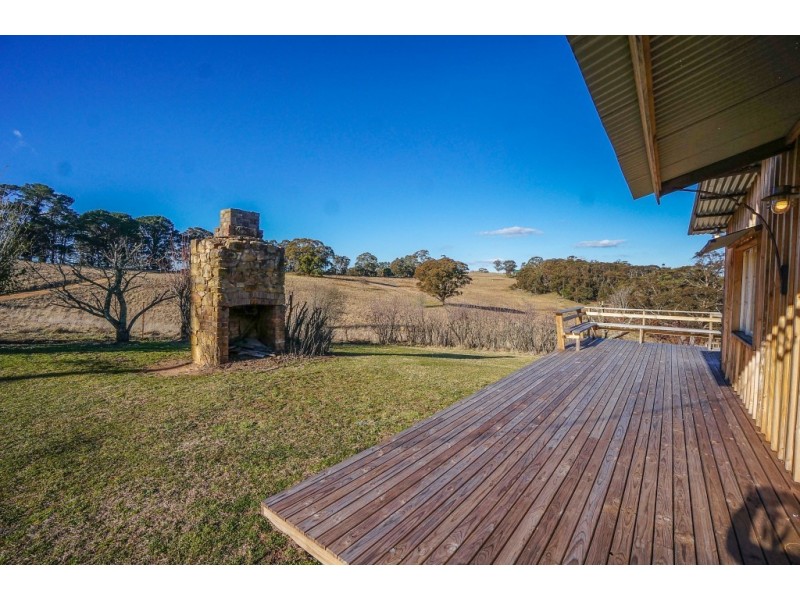 1785 Jenolan Caves Road, Hampton NSW 2790