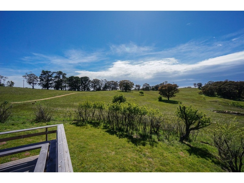 1785 Jenolan Caves Road, Hampton NSW 2790