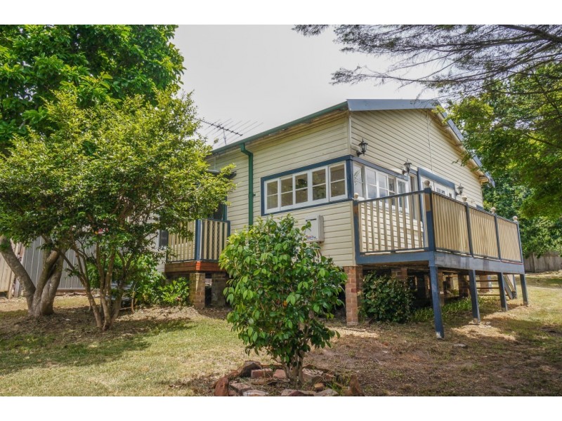14 Oaklands Road, Hazelbrook NSW 2779