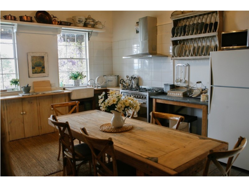 2058 Jenolan Caves Road, Hampton NSW 2790