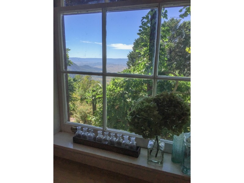 2058 Jenolan Caves Road, Hampton NSW 2790