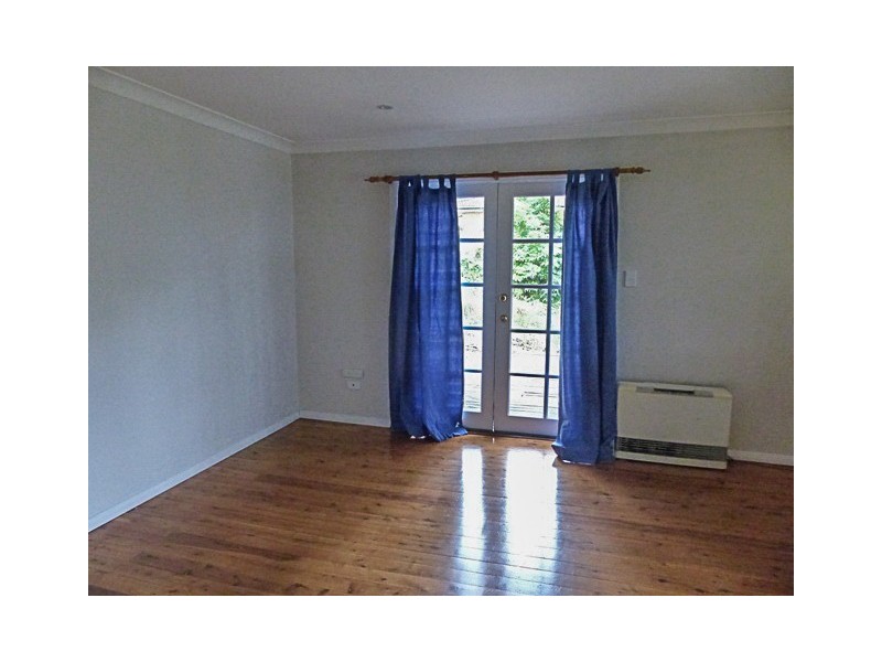 74 Hall Pde, Hazelbrook NSW 2779