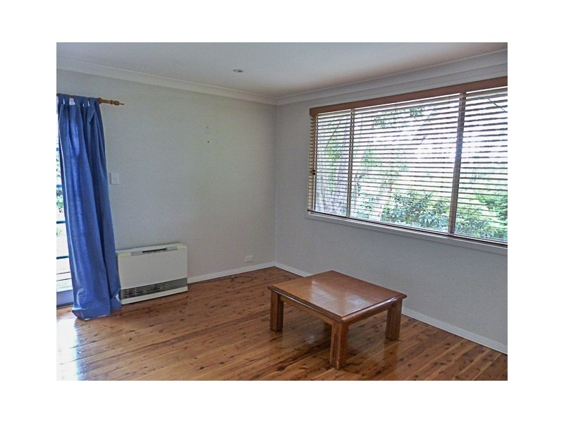 74 Hall Pde, Hazelbrook NSW 2779