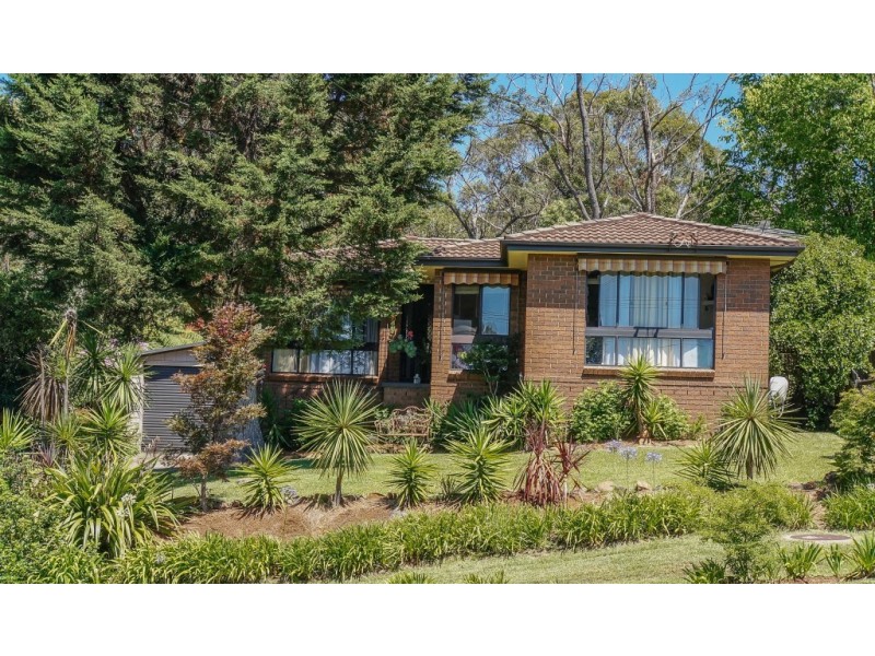42 Redgum Avenue, Hazelbrook NSW 2779