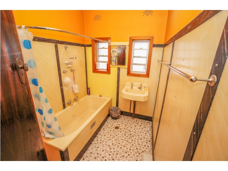 11 Henry Street, Lawson NSW 2783