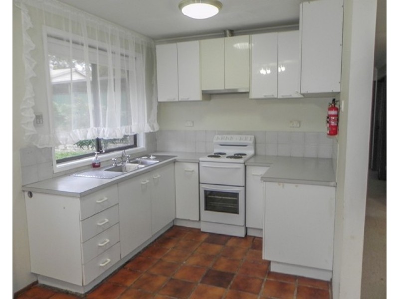 15 Fern Ave, Hazelbrook NSW 2779