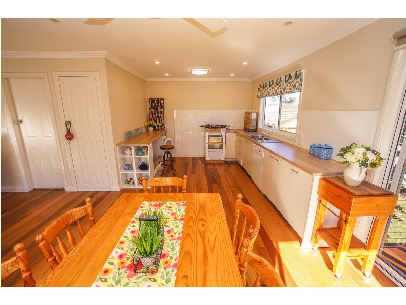 32 Adelaide Street, Lawson NSW 2783