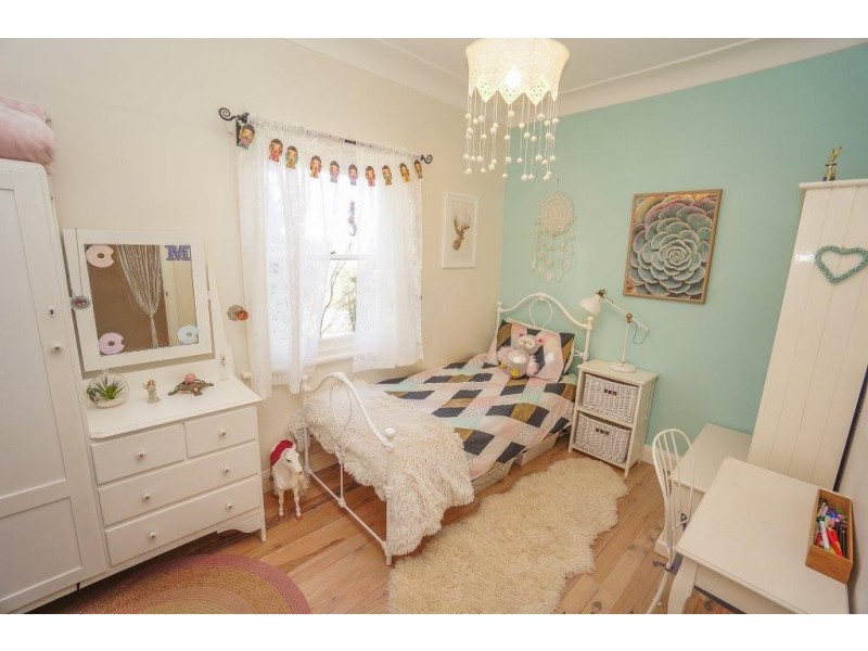 42 Honour Avenue, Lawson NSW 2783