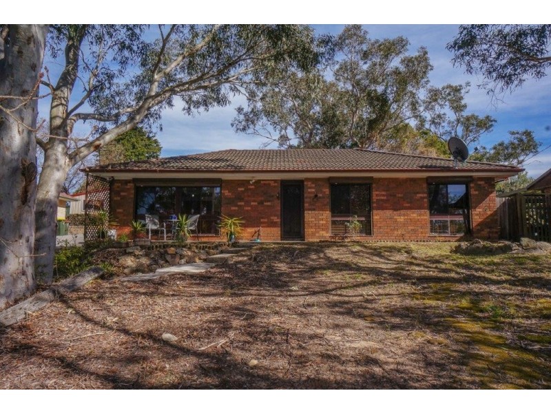 8 Lysiana Road, Woodford NSW 2778