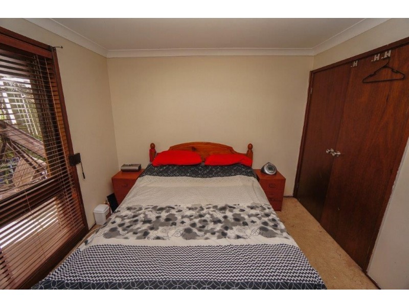 8 Lysiana Road, Woodford NSW 2778