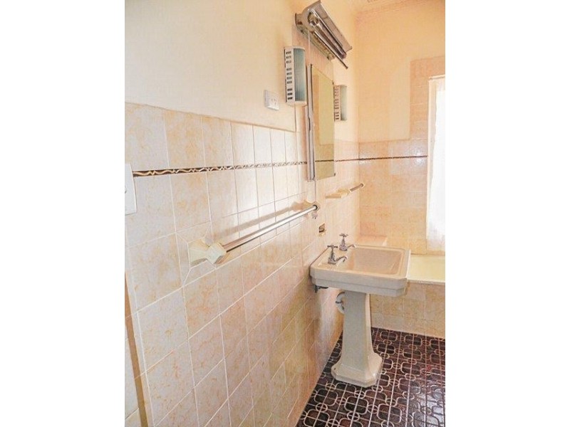 11 Kalinda Road, Bullaburra NSW 2784