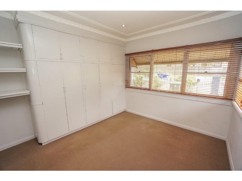 16 Adelaide Street, Lawson NSW 2783