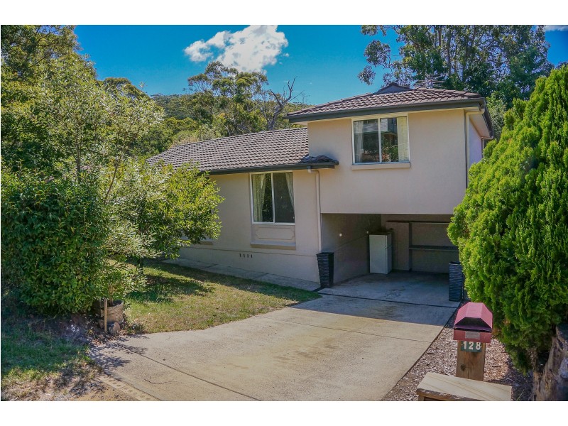 128 Hall Parade, Hazelbrook NSW 2779