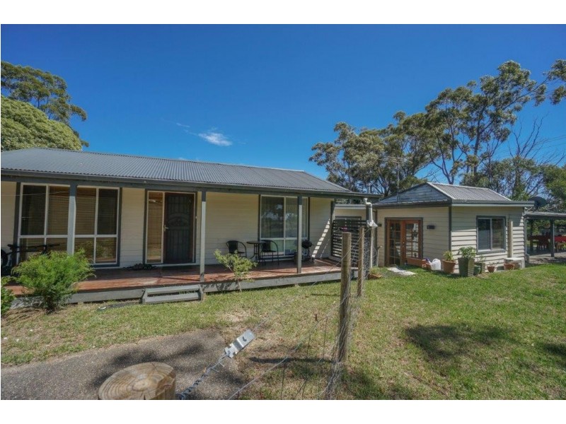 110 Railway Parade, Woodford NSW 2778