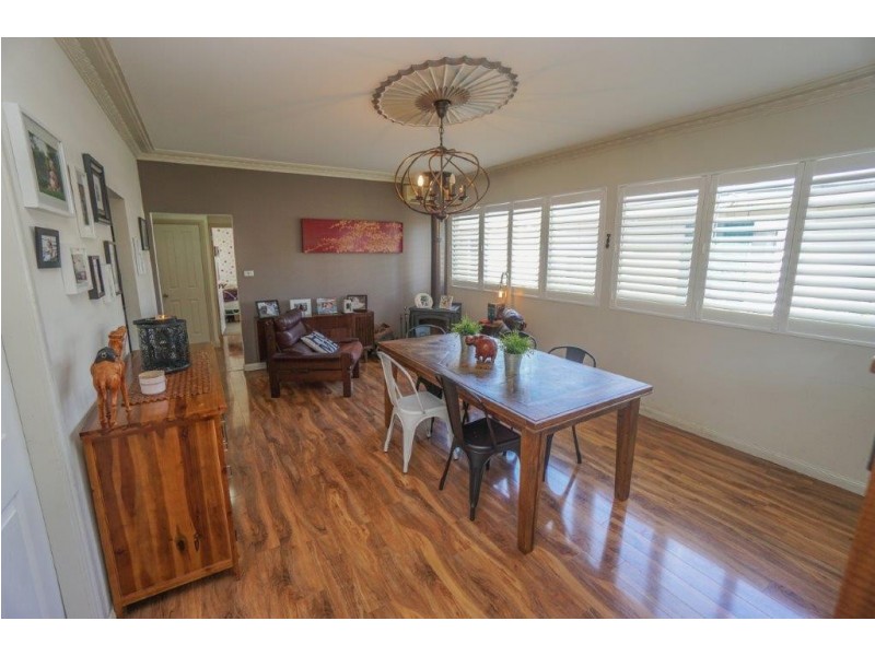 110 Railway Parade, Woodford NSW 2778