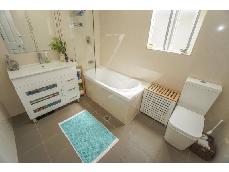 110 Railway Parade, Woodford NSW 2778