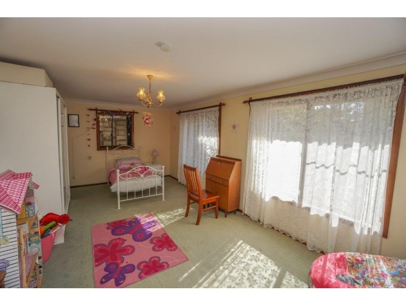 15 Talbot Road, Hazelbrook NSW 2779