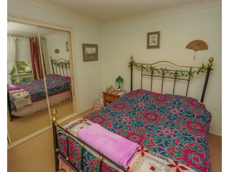 10 Anderson Avenue, Bullaburra NSW 2784