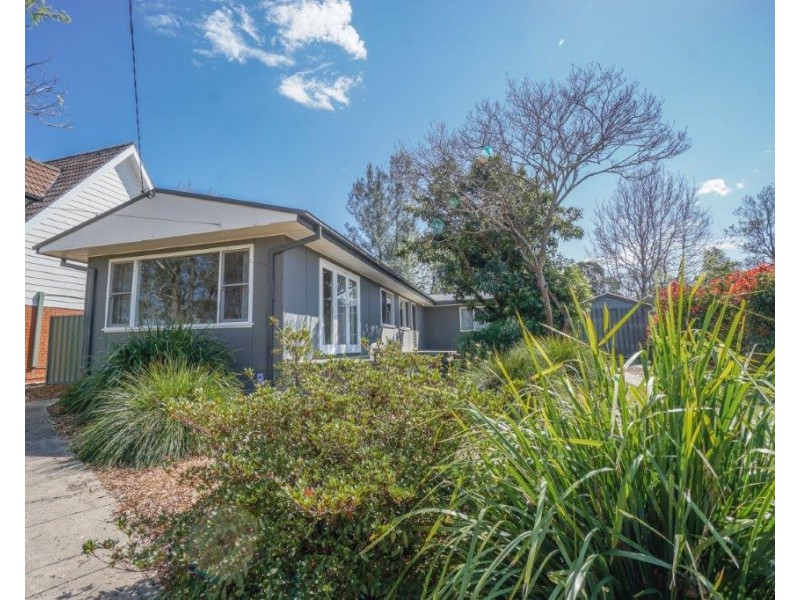 9 Muriel Street, Faulconbridge NSW 2776