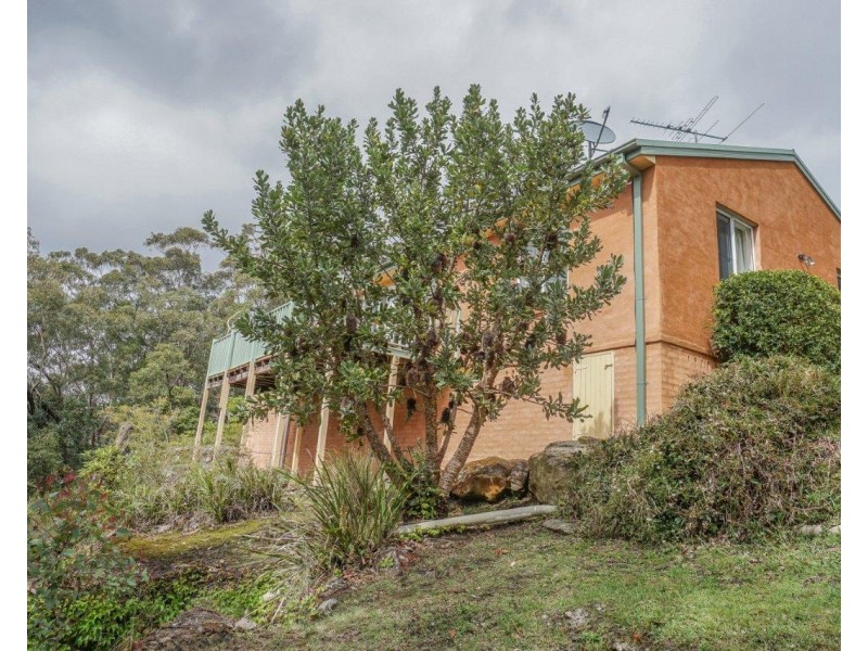 20 Careya Crescent, Woodford NSW 2778