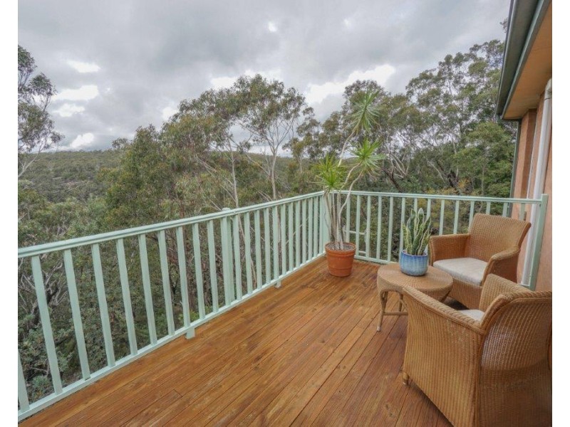 20 Careya Crescent, Woodford NSW 2778