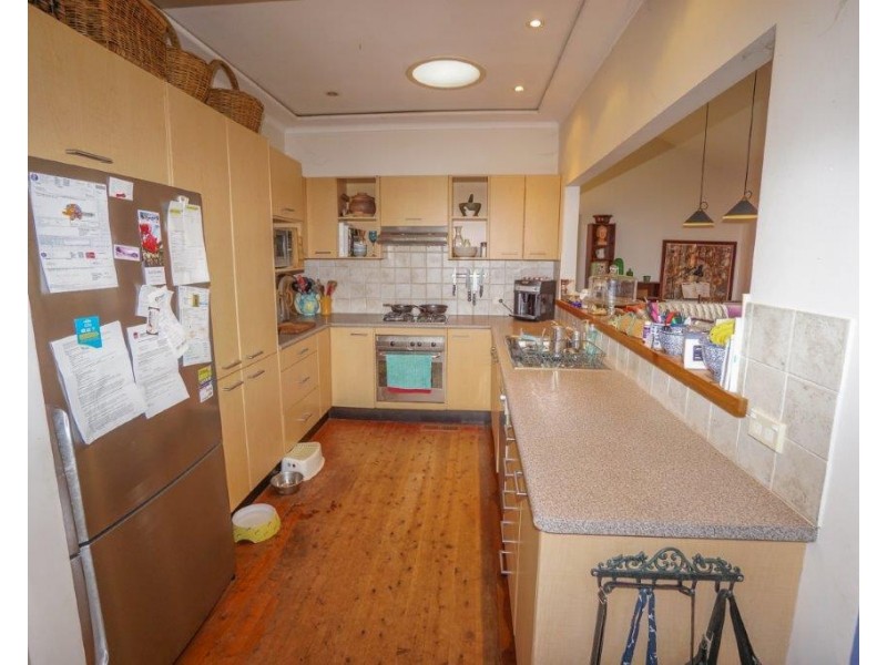 17 Parker Street, Woodford NSW 2778