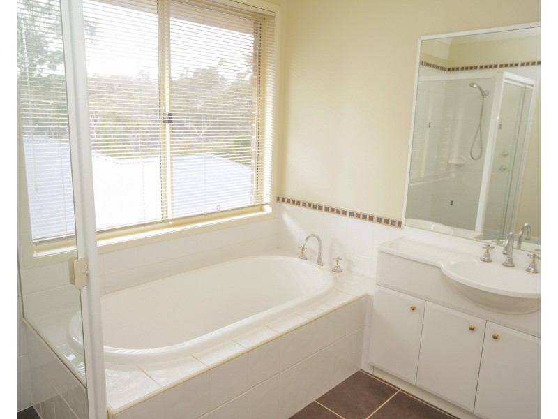 104 Talbot Road, Hazelbrook NSW 2779