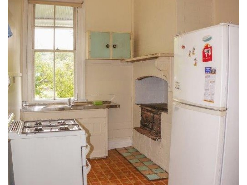 28 Badgerys Crescent, Lawson NSW 2783