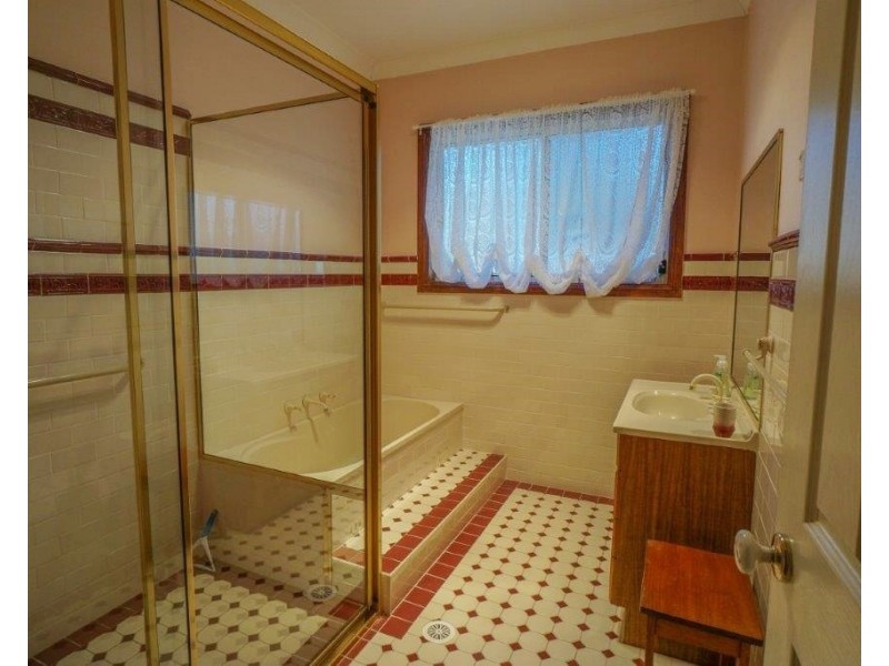 4 View Road, Wentworth Falls NSW 2782